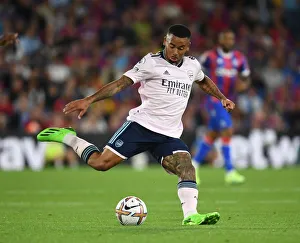 Gabriel Jesus in Action: Crystal Palace vs. Arsenal, Premier League 2022-23