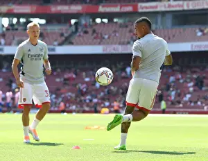Gabriel Jesus: Arsenal Forward's Intense Warm-Up Ahead of Arsenal vs. Leicester City (2022-23)