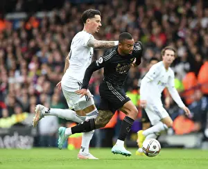 Gabriel Jesus vs Robin Koch: Intense Battle at Elland Road - Leeds United vs Arsenal FC, Premier League 2022-23