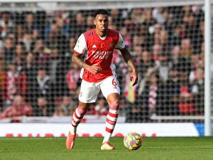 Gabriel Magalhaes in Action: Arsenal vs. Watford, Premier League 2021-22