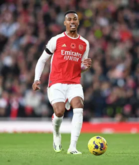 Gabriel Magalhaes in Action: Arsenal vs Burnley, Premier League 2023-24