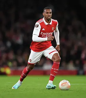 Gabriel Magalhaes in Action: Arsenal vs PSV Eindhoven, UEFA Europa League 2022-23