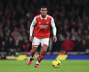 Gabriel Magalhaes Faces Off Against Manchester City: Arsenal's Defender in Premier League Battle
