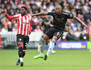 Gabriel Magalhaes Faces Pressure: Brentford vs Arsenal, 2022-23 Premier League