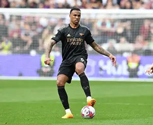 Gabriel Magalhaes Focuses in Arsenal's Battle at London Stadium: West Ham United vs Arsenal FC, Premier League 2022-23