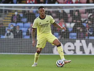 Gabriel Magalhaes Focuses in Arsenal's Battle at Selhurst Park (Crystal Palace vs Arsenal, Premier League 2020-21)