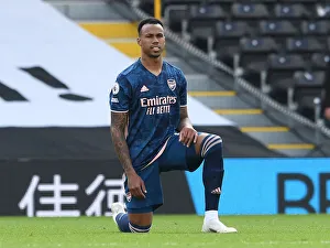 Gabriel Magalhaes Kneels: Fulham vs. Arsenal, Premier League 2020-21