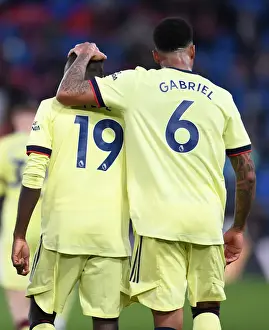 Gabriel Magalhaes and Nicolas Pepe Celebrate Arsenal's Third Goal vs Crystal Palace (May 2021)