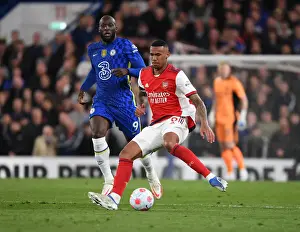 Gabriel vs. Lukaku: Intense Clash Between Chelsea and Arsenal in the Premier League