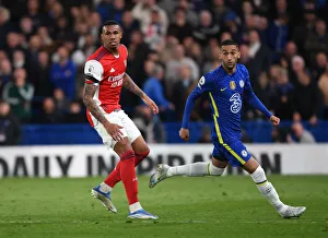 Gabriel and Ziyech Clash: Chelsea vs. Arsenal, Premier League 2021-22