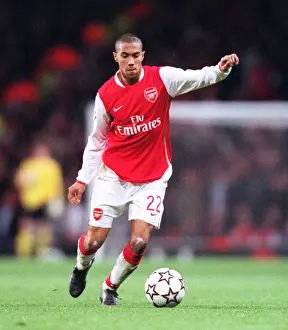 Gael Clichy in Action: Arsenal's 3:1 Victory over Hamburg in the UEFA Champions League, Group G at Emirates Stadium (November 21, 2006)