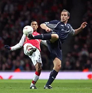 Images Dated 28th January 2007: Gael Clichy (Arsenal) Kevin Davies (Bolton)