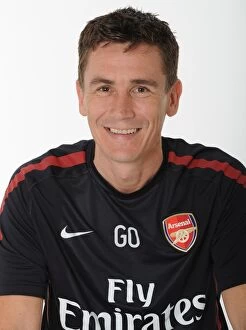 1st Team Player Images 2010-11 Collection: Gary O Driscoll (Arsenal Doctor). Arsenal 1st Team Photocall and Membersday
