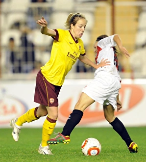 Images Dated 4th November 2010: Gemma Davison (Arsenal) Claudia Sanchez (Rayo). Rayo Vallecano 2: 0 Arsenal Ladies