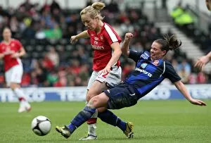 Images Dated 4th May 2009: Gemma Davison (Arsenal) Kelly McDougall (Sunderland)