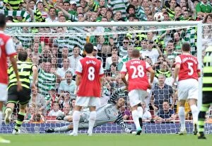 Georgos Samaras misses a penalty for Celtic. Arsenal 3: 2 Celtic. Emirates Cup, pre season