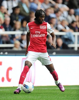 Newcastle United V Arsenal 2011-12 Prints: Gervinho in Action: Arsenal vs Newcastle United, Premier League 2011-12