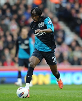 Stoke City V Arsenal 2011-12 Prints: Gervinho in Action: Arsenal vs. Stoke City, Premier League 2011-12