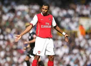 Tottenham v Arsenal 2007-8 Collection: Gilberto (Arsenal)