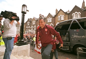 Gilberto (Arsenal) climbs the steps into the Marble Hall
