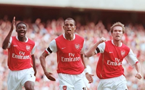 Arsenal v Aston Villa 2006-7 Collection: Gilberto celebrates scoring Arsenal goal with Alex Hleb and Kolo Toure