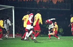 Watford v Arsenal Collection: Gilberto heads past Watford goalkeeper Ben Foster to score the 1st Arsenal goal