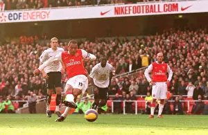 Gilberto scores his 2nd goal Arsenals 3rd from the penalty spot