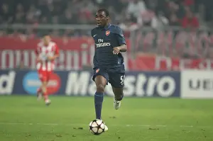 Gilles Sunu's Shining Performance: Arsenal Triumphs over Olympiacos in UEFA Champions League (9/12/2009)