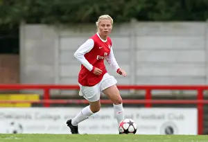Arsenal Ladies V ZFK Masinac 2010-11 Prints: Gilly Flaherty (Arsenal). Arsenal Ladies 9: 0 ZFK Masinac. UEFA Womens Champions League