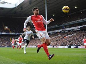 Tottenham Hotspur V Arsenal 2014-15 Prints: Giroud in Action: Arsenal vs. Tottenham, Premier League 2014-15