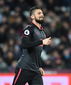 West Ham United V Arsenal 2017-18 Prints: Giroud in Action: West Ham United vs. Arsenal, Premier League 2017-18