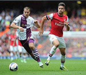 Arsenal V Aston Villa 2013-14 Prints: Giroud Outmaneuvers Vlaar: Arsenal vs Aston Villa, Premier League 2013-14