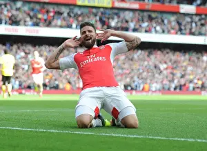 Giroud Scores His Second Goal: Arsenal's Victory Against Aston Villa (2015-16)