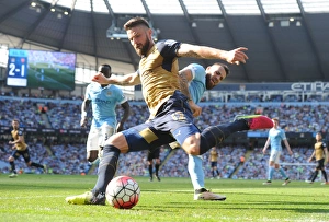 Manchester City V Arsenal 2105-16 Prints: Giroud Surges Past Otamendi: Manchester City vs. Arsenal, Premier League Battle (2016)
