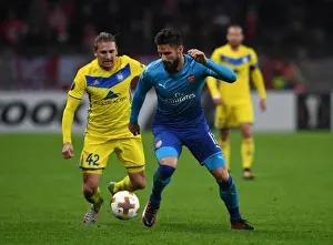 FC BATE Borisov V Arsenal 2017-18 Prints: Giroud vs Volodko: Arsenal's Europa League Clash Against BATE Borisov