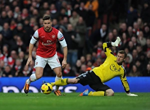 Southampton F C Prints: Giroud's Dramatic Goal: Arsenal vs Southampton, Premier League 2013-14