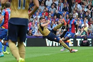 Images Dated 16th August 2015: Giroud's Strike: Crystal Palace vs. Arsenal, 2015-16 Premier League Goal