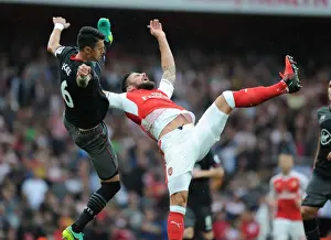 Arsenal V Southampton 2016-17 Prints: Giroud's Unyielding Chase: Arsenal vs Southampton (2016-17)
