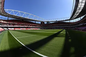 Empty Glory: Arsenal vs. Everton at the Deserted Emirates Stadium (2020-21)
