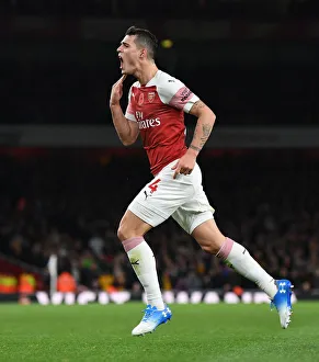 Granit Xhaka in Action: Arsenal vs. Wolverhampton Wanderers, Premier League 2018-19