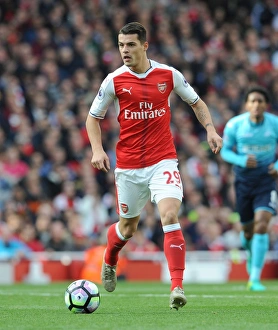Granit Xhaka: Arsenal vs Swansea City, Premier League 2016-17 - In Action