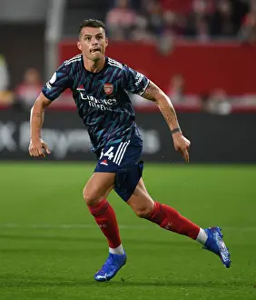 Granit Xhaka: Arsenal's Brilliant Midfield Performance Against Brentford (2021-22 Premier League)