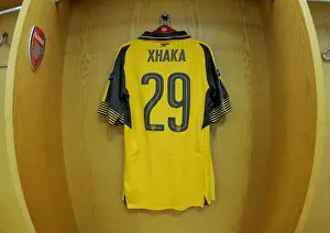 Granit Xhaka's Arsenal Changing Room Moment before Arsenal vs FC Basel (2016-17)