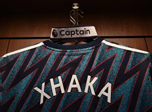 Granit Xhaka's Pre-Match Ritual: Arsenal Captain in the Changing Room Before Brentford Clash (2021-22)