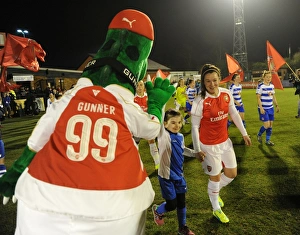 Gunner and mascot with Emma Mitchell (Arsenal Ladies) Gunner and mascot with Emma Mitchell (Arsenal Ladies)