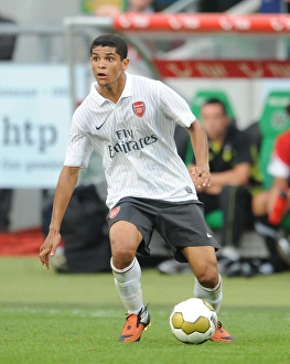 Hannover 96 V Arsenal 2009-10 Prints: Hannover 96 vs Arsenal: 2009-10 Season Clash