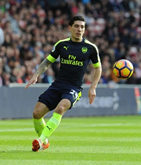 Sunderland V Arsenal 2016-17 Prints: Hector Bellerin in Action: Arsenal vs. Sunderland, Premier League 2016-17