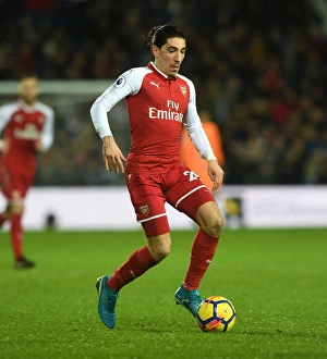 West Bromwich Albion V Arsenal 2017-18 Prints: Hector Bellerin in Action: Arsenal vs. West Bromwich Albion (2017-18)