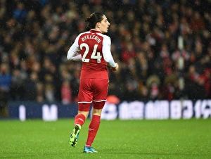 West Bromwich Albion V Arsenal 2017-18 Prints: Hector Bellerin in Action: Arsenal vs. West Bromwich Albion (2017-18)
