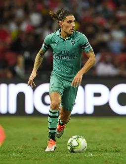 Hector Bellerin in Action: Arsenal vs. Paris Saint-Germain, 2018 International Champions Cup, Singapore